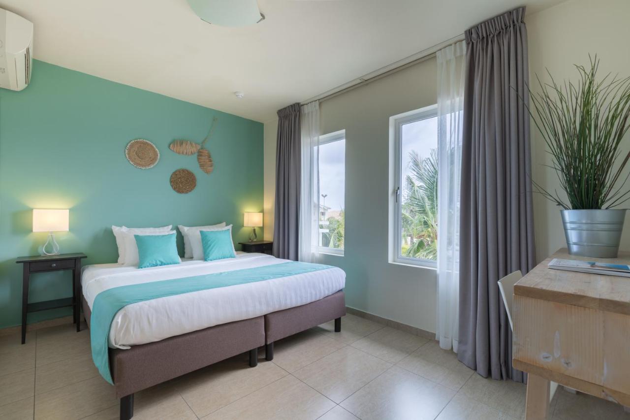 וילמסטאד Dolphin Suites & Wellness Curacao מראה חיצוני תמונה