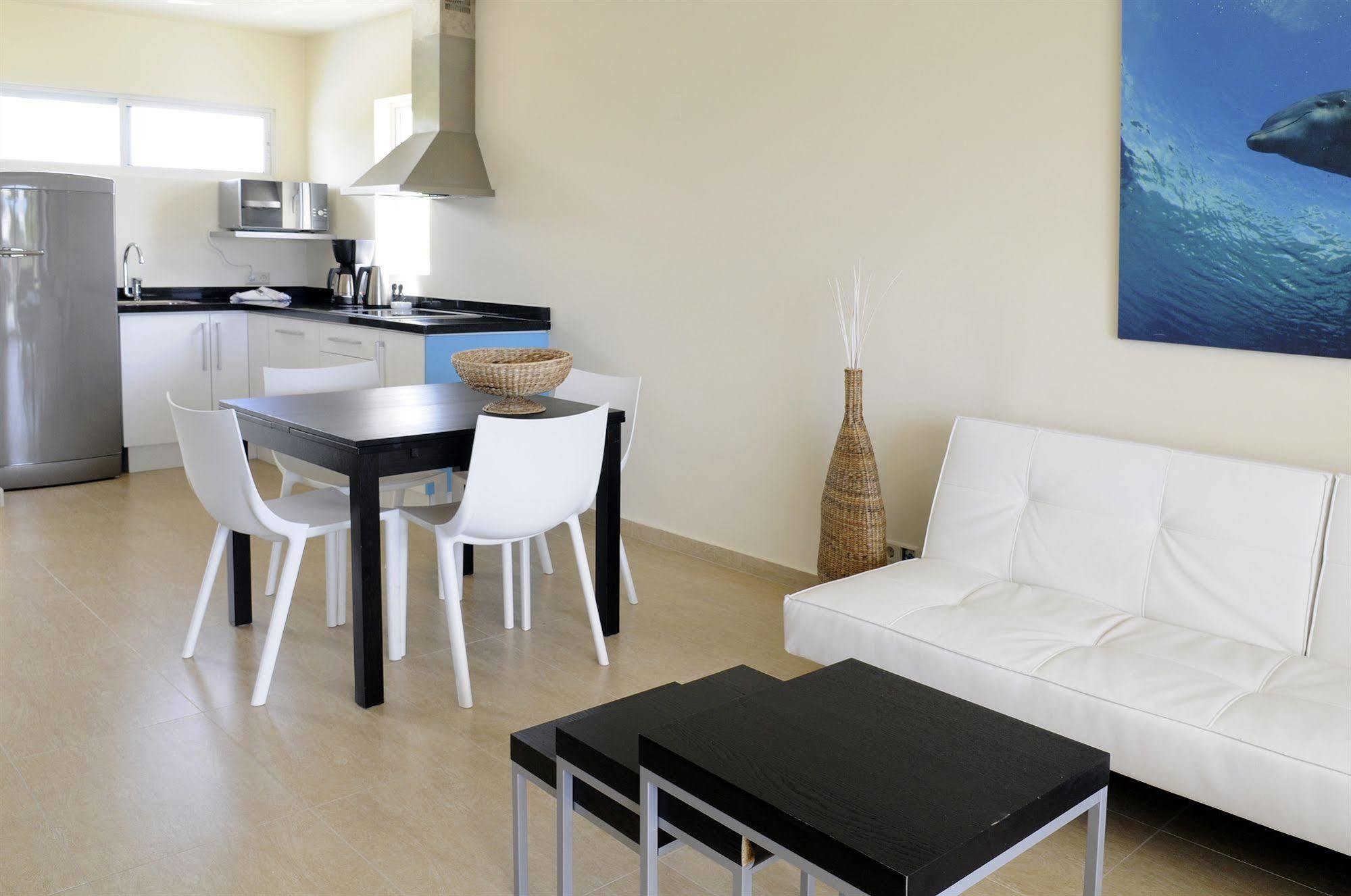 וילמסטאד Dolphin Suites & Wellness Curacao מראה חיצוני תמונה